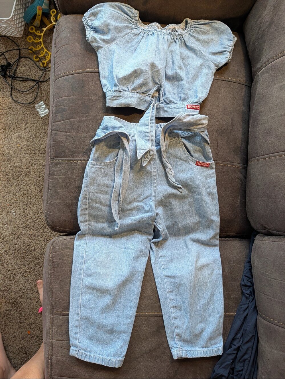 Girl Vintage Jean Outfit bongo